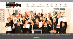 Desktop Screenshot of kampfkunstschule-kiener.de